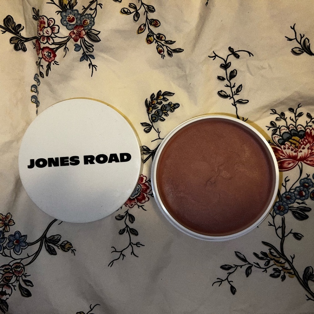 JONES ROAD MIRACLE BALM